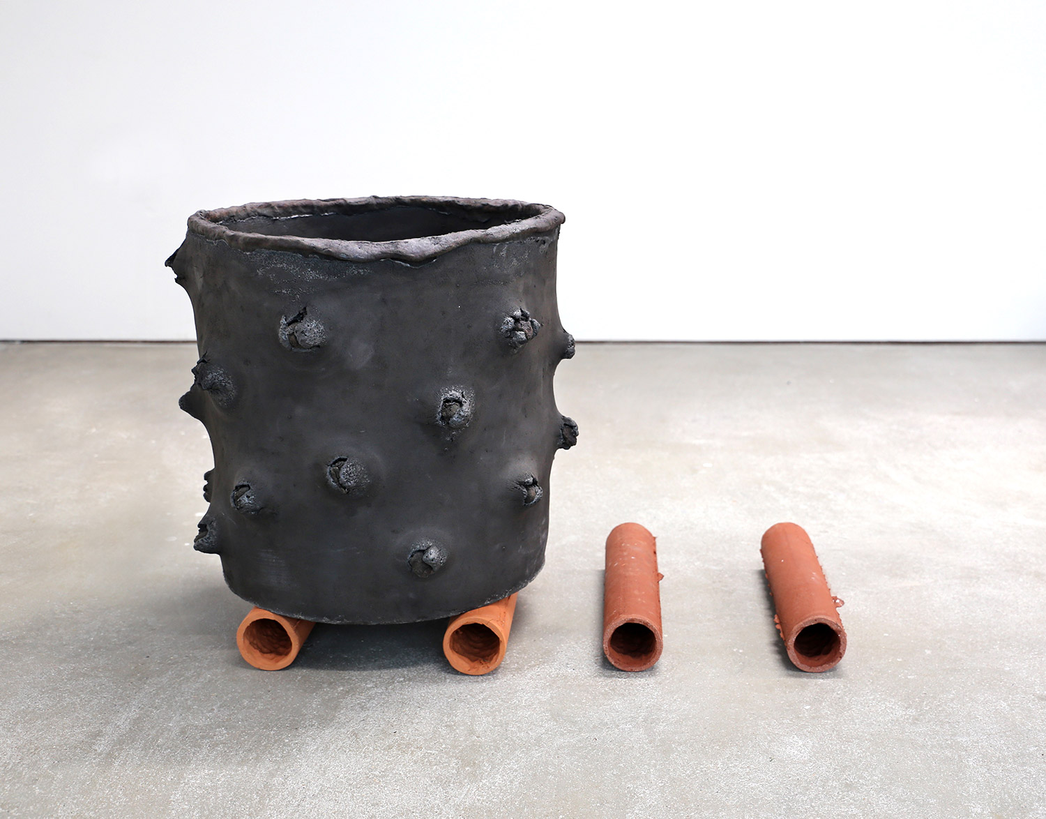 <font size="3"> Off Your Rocker <br><br> <font size="1"> ceramic <br><br> 2016
