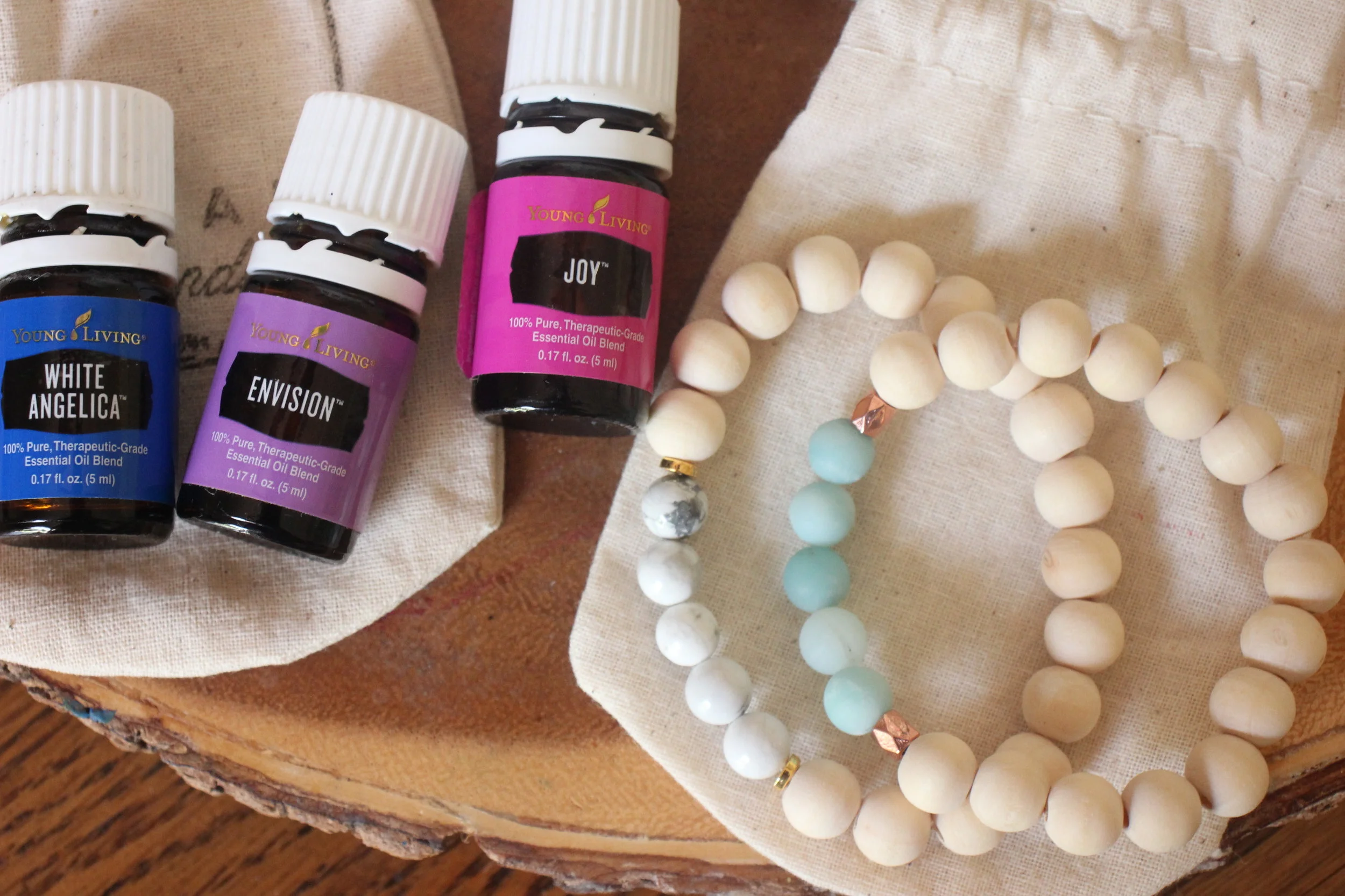 My Favorite Oils for Diffuser Jewelry + Thread and Lavender 