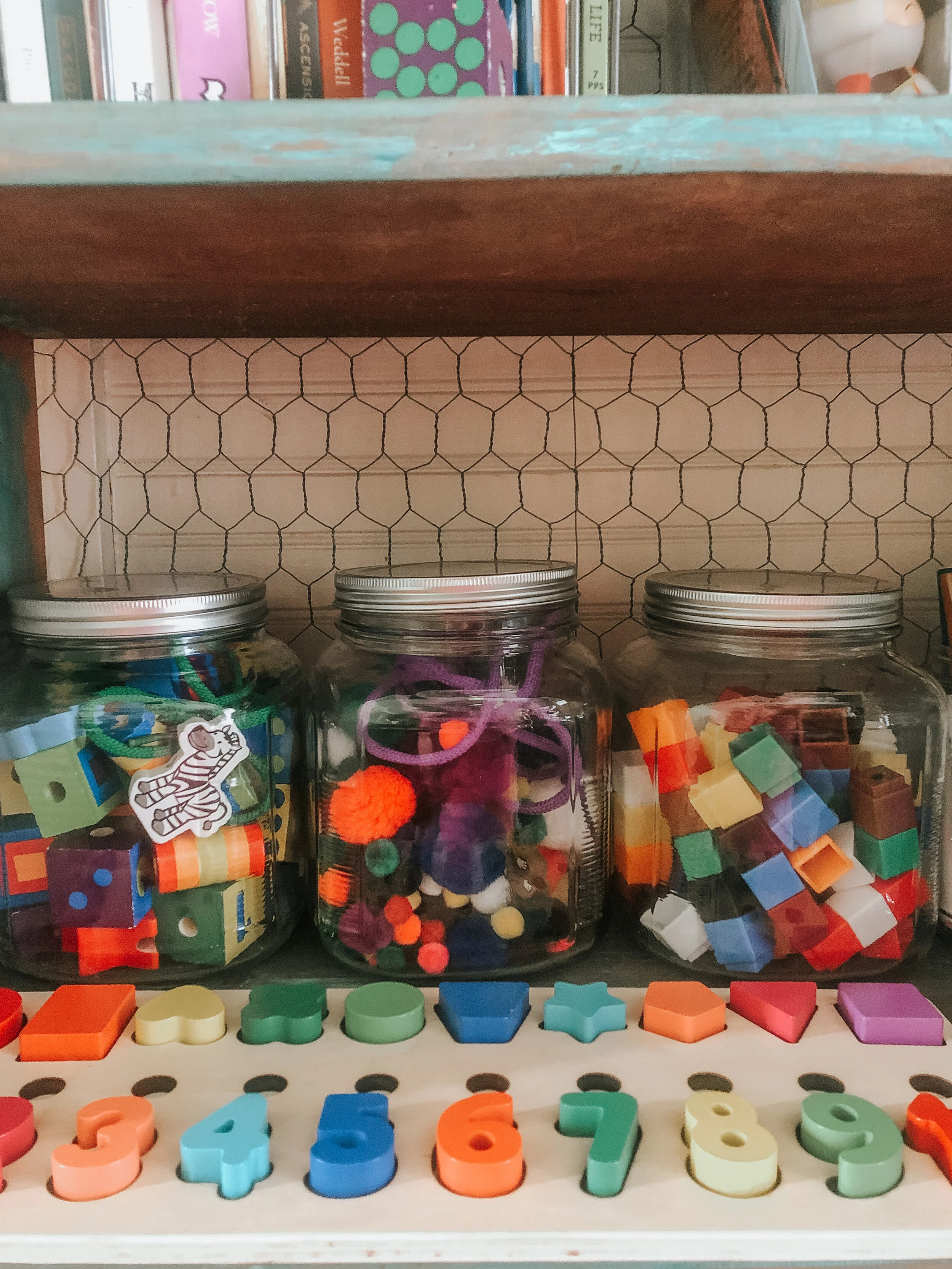  Toys for Toddlers During School Lessons