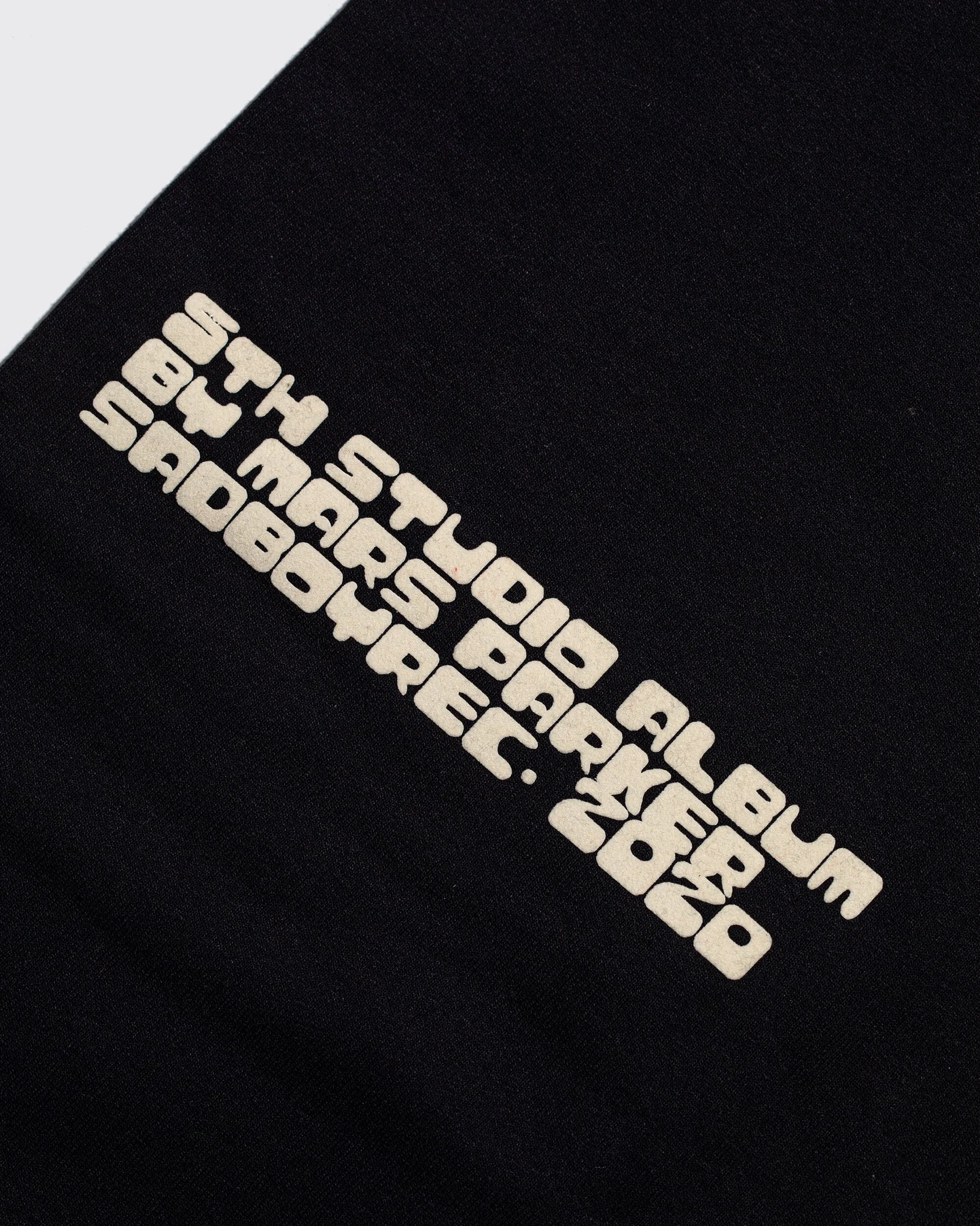 CF1AFB94-884A-439F-955E-8D548A62C61A