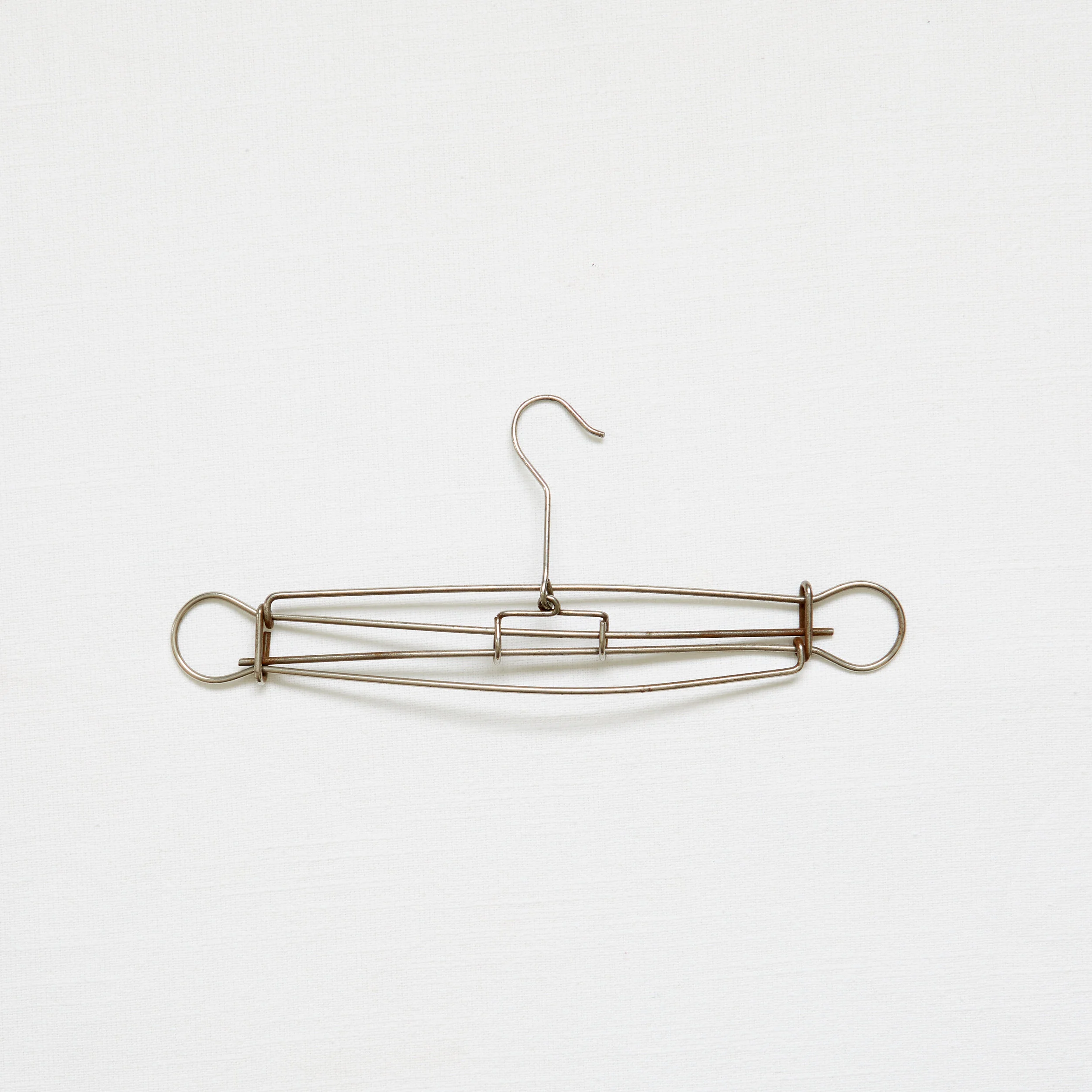 VintageHanger6.jpg