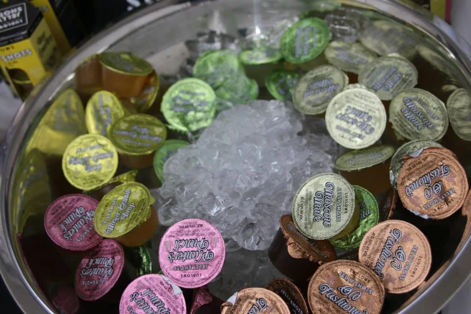 jelloshots1.jpg