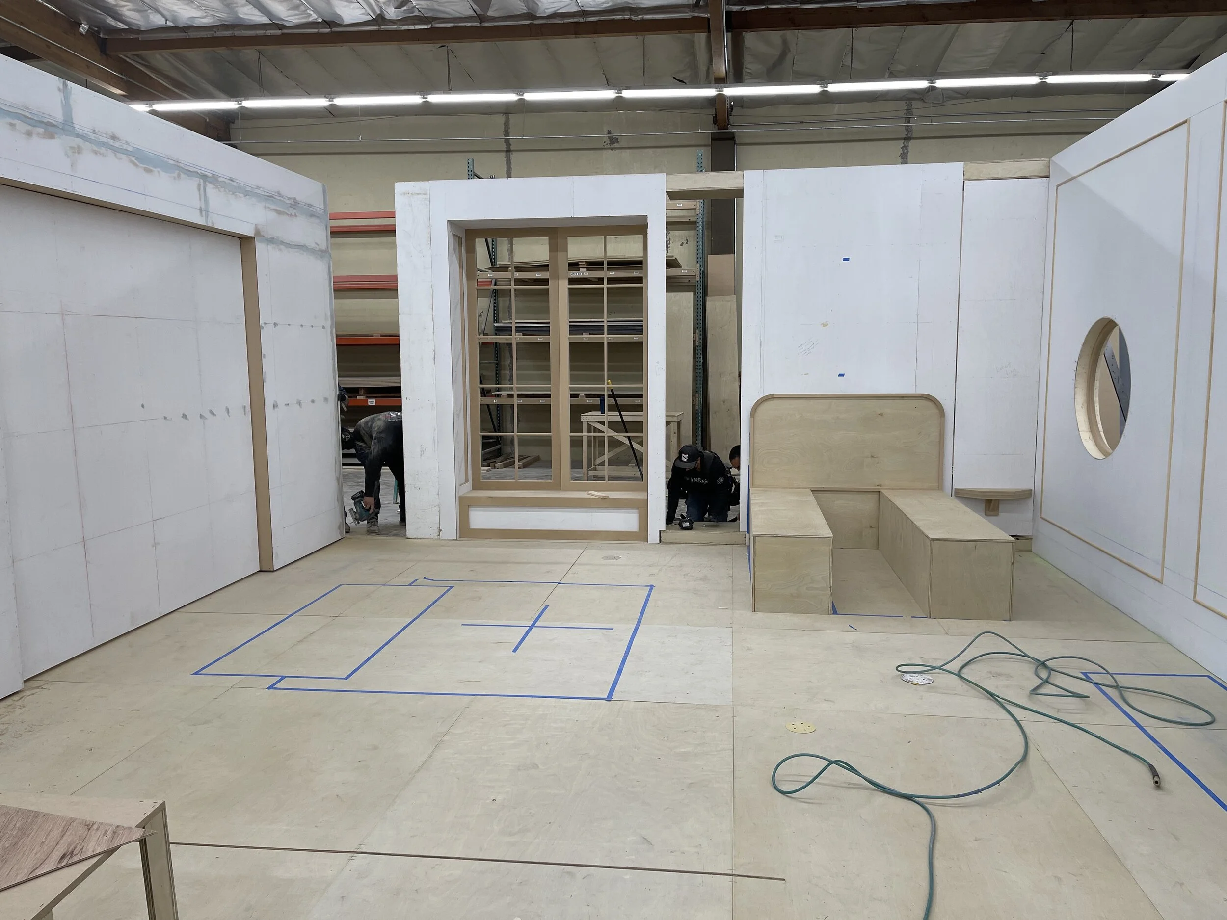 Expedia, Set Build 1.jpeg