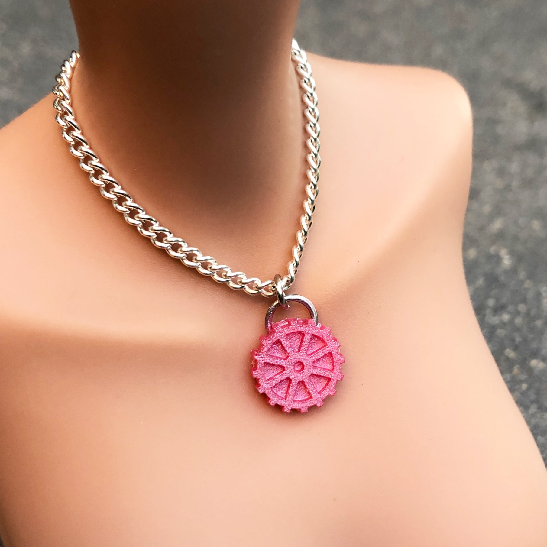 Resin Necklace Pink Gear