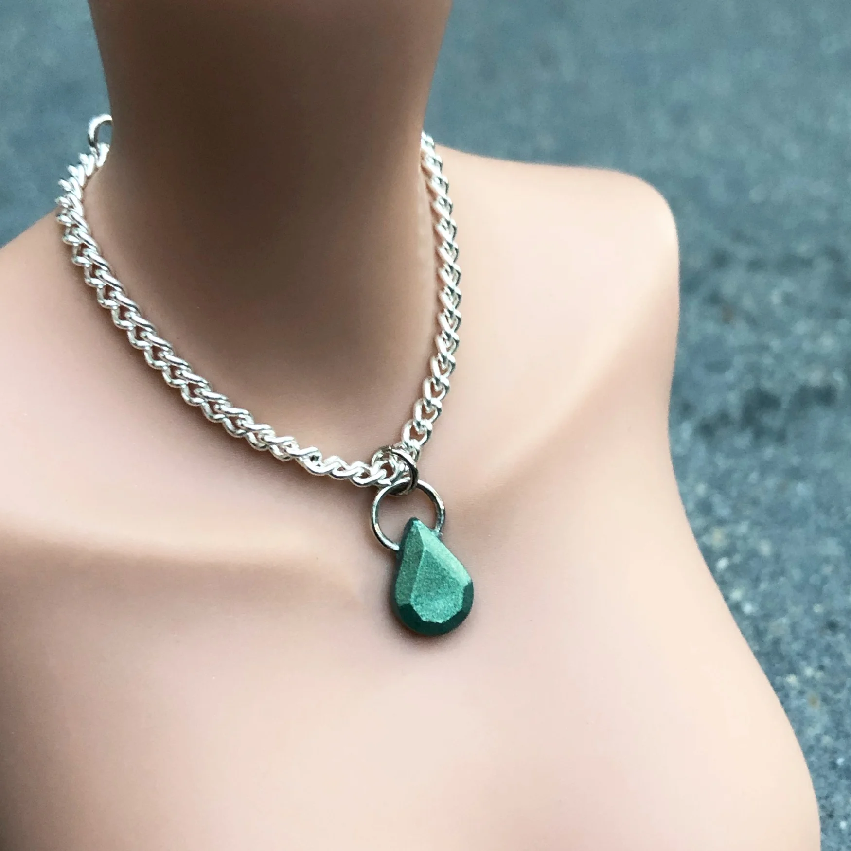 Resin Necklace Green TearDrop