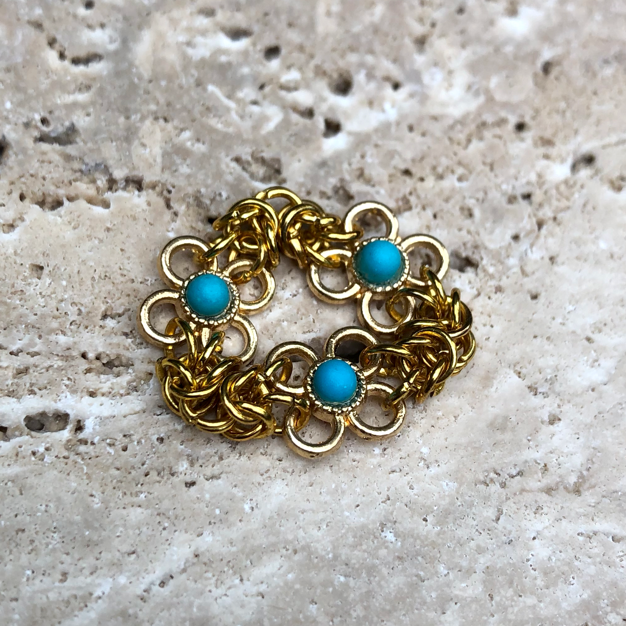 Blue Gold Byzantine Chain Maile Bracelet