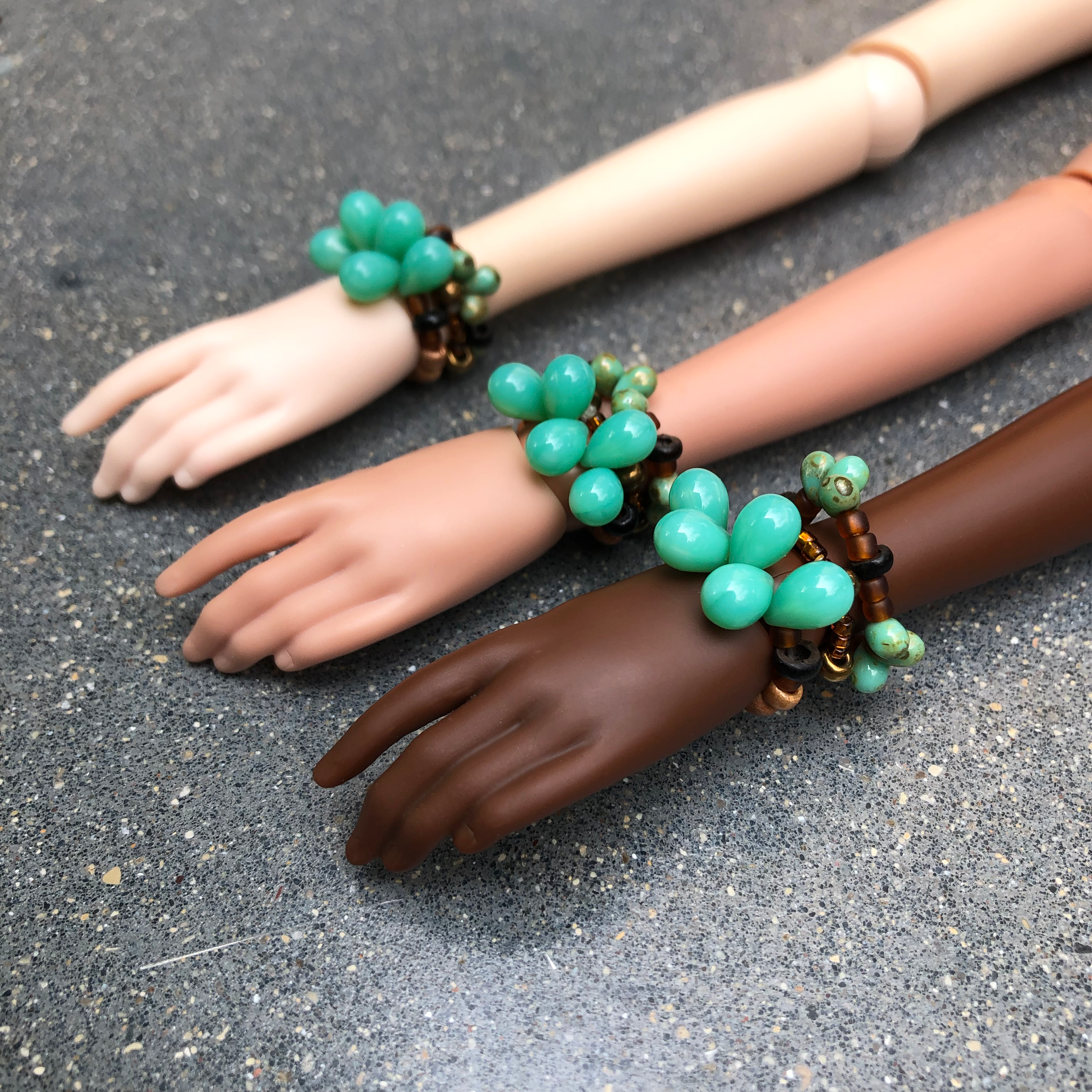 SucculentBraceletsSide3Skintones.png