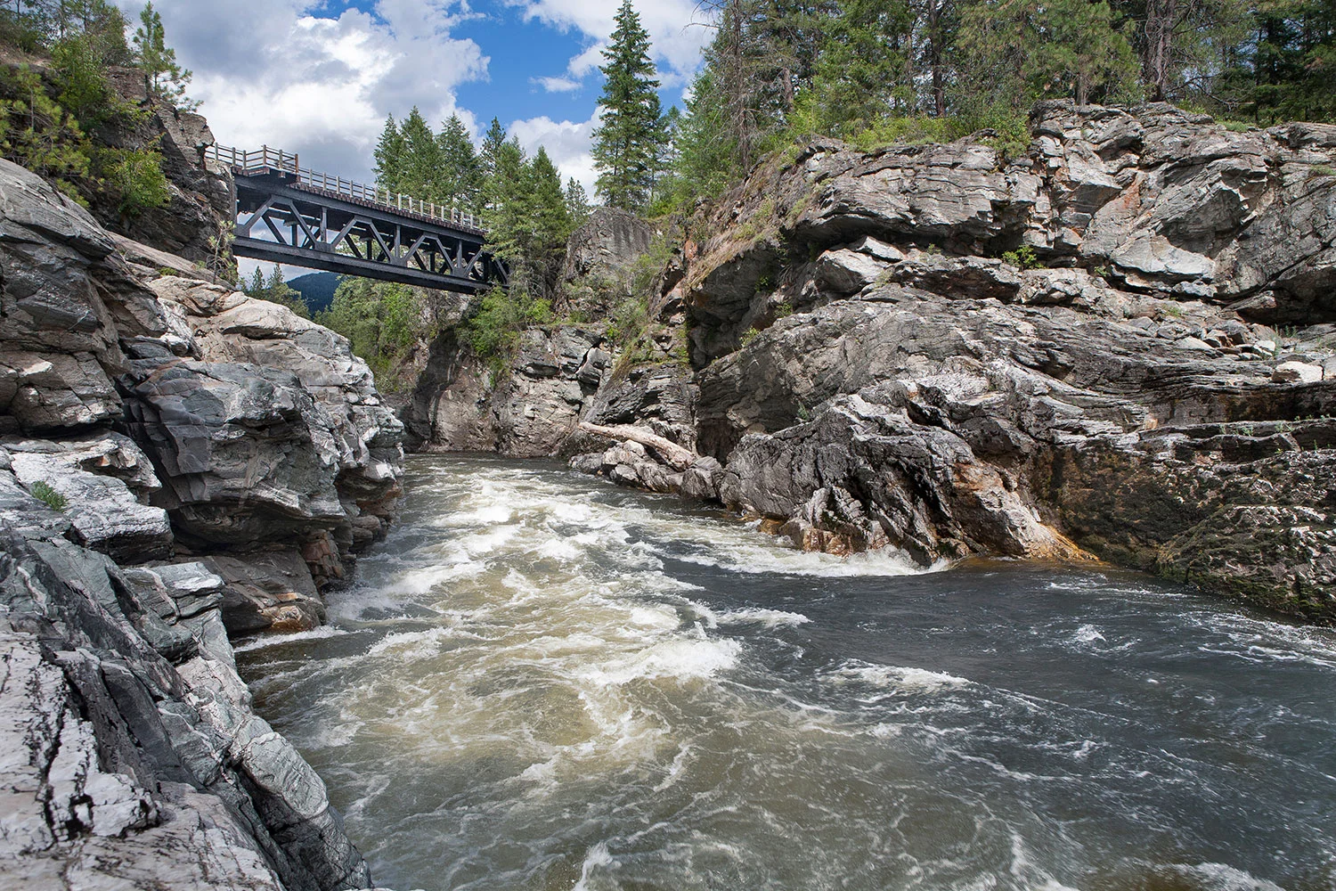 cascade_gorge_trestle.jpg