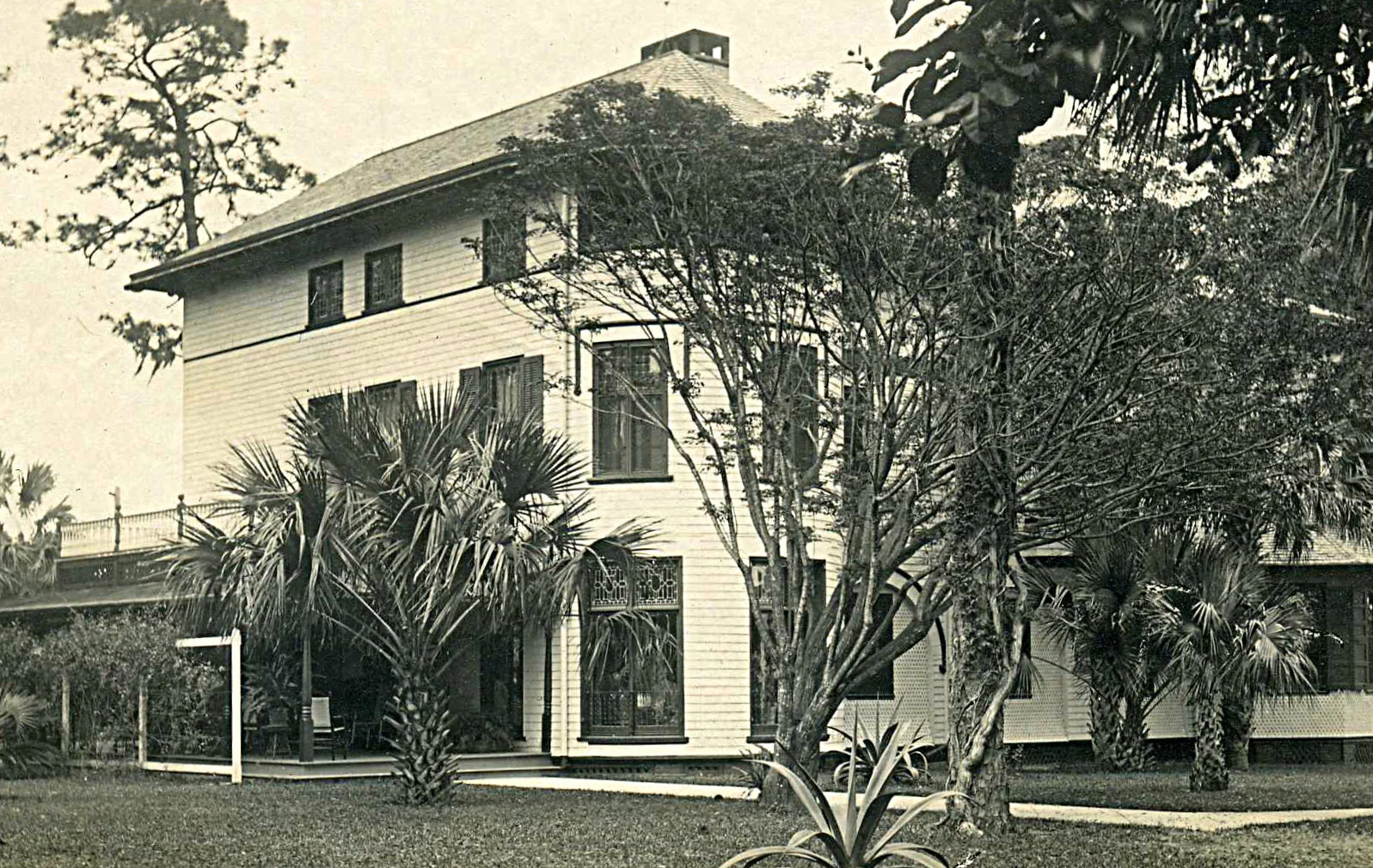 StetsonMansion-20 (2).jpg