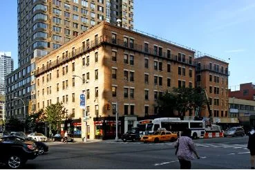 500 West 42nd Street