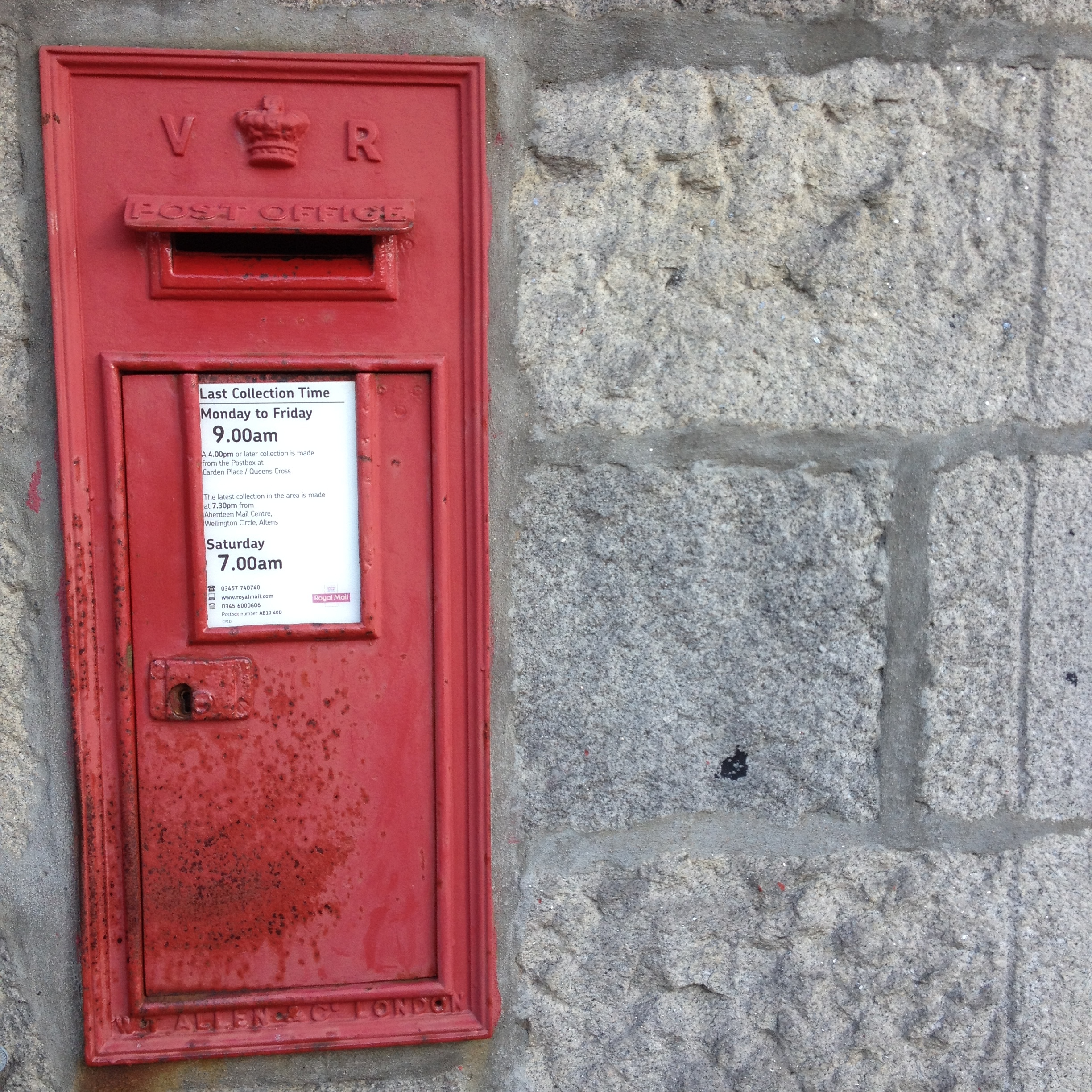 Postboxes in the West End of Aberdeen: A history of British Kings and Queens