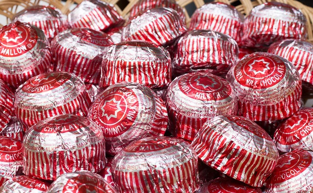 5 Scottish Sweet Treats to Try (And the Weird History Behind Them)
