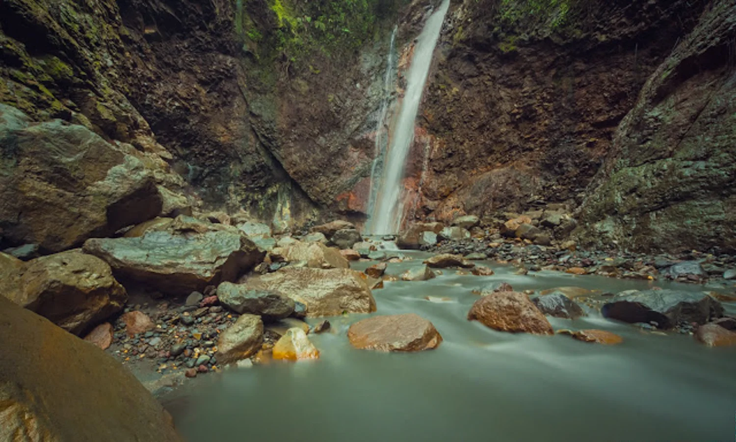 Tesoro Escondido (Hidden Treasure Waterfall) in Bajos del Toro, Costa Rica.