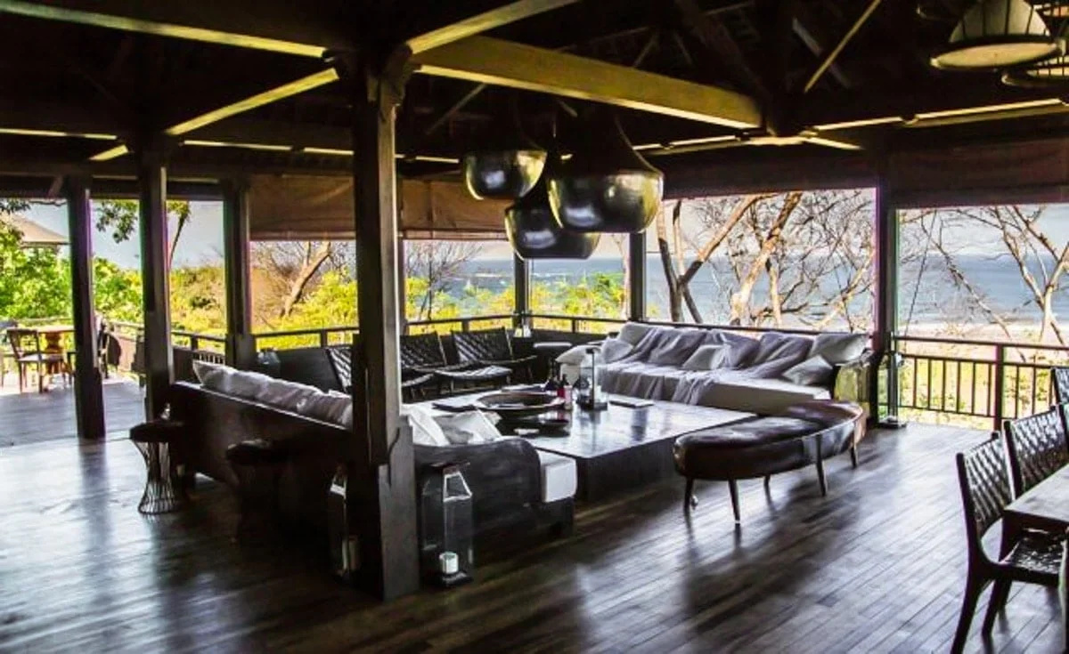 Common area for lounging or wedding receptions with great beach and ocean views.
