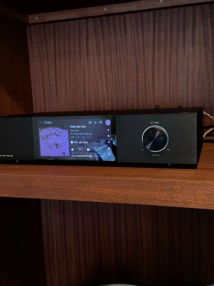 Come by and demo the @eversoloaudio DMP-A8 paired with the @rogueaudioamps Cronus Magnum III.