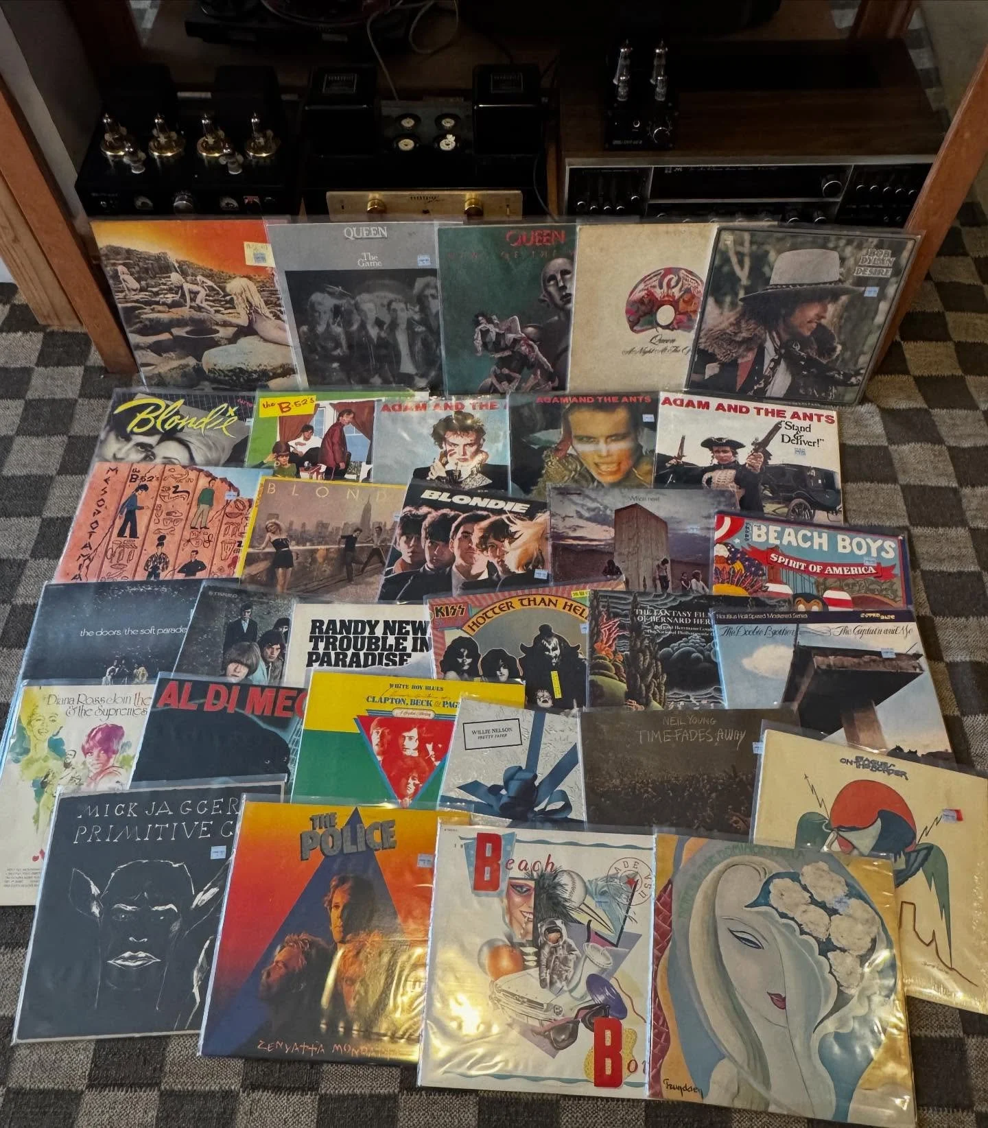 out now, open until 8 PM!  #vinyl #recordshop #records #hifi #eaglerock