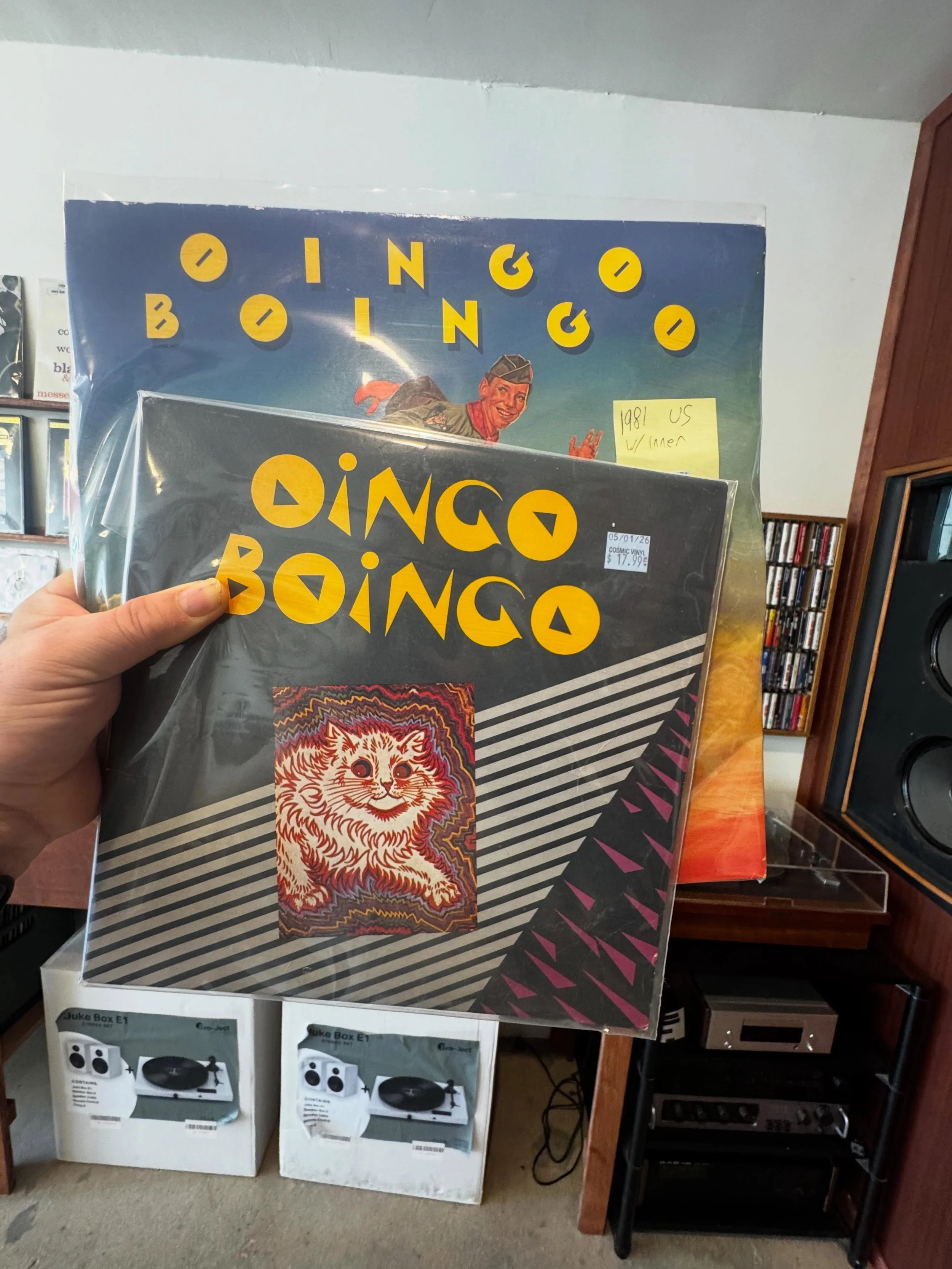 Out tomorrow at 11 AM, all Super clean original copies. 

#vinyl #vinyljunkie #records #recordshop #hifi