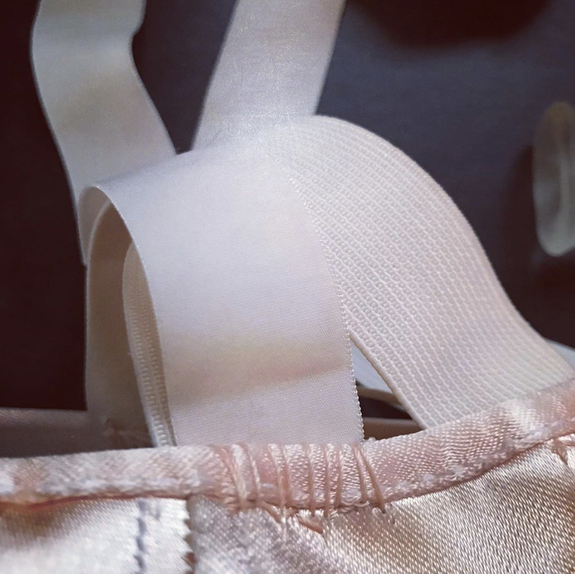 Pointe Shoe Sewing Lesson and Supplies – The Station Dancewear