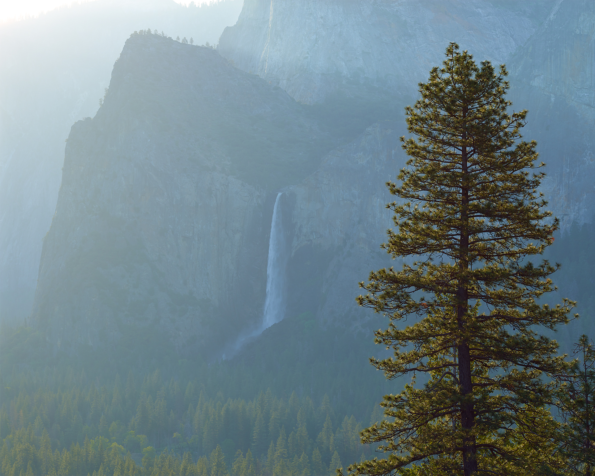 Yosemite Rising