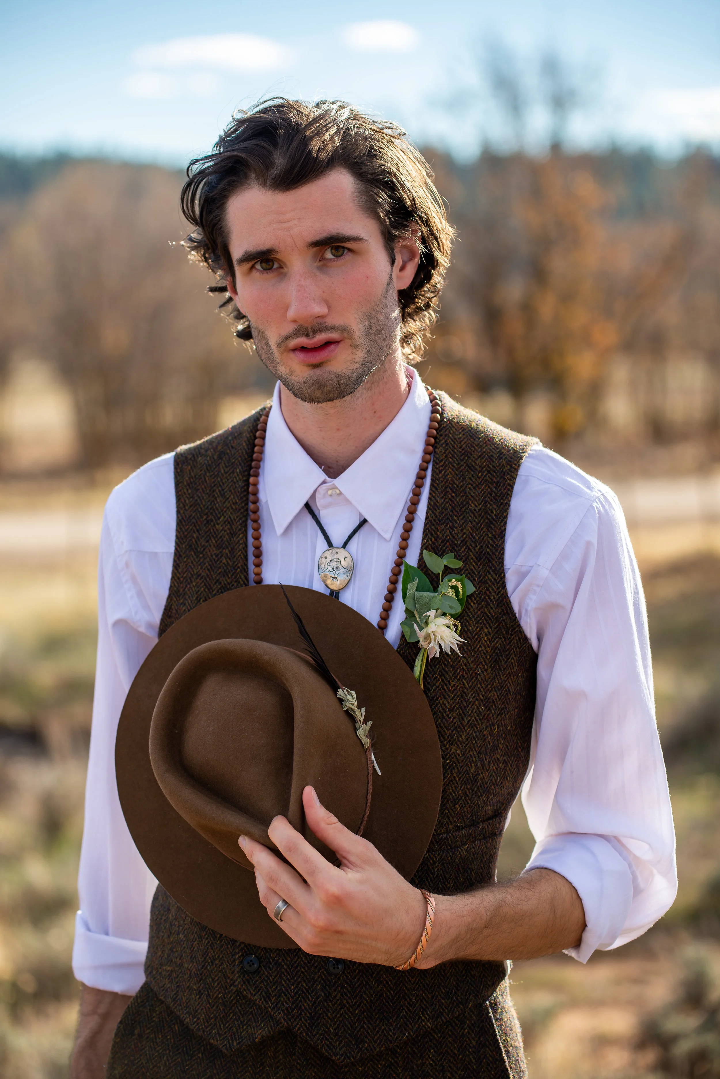 Portrait of the groom 