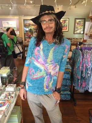 steven tyler is 'dancing with the stars' in the 3/4 sleeve. 2016