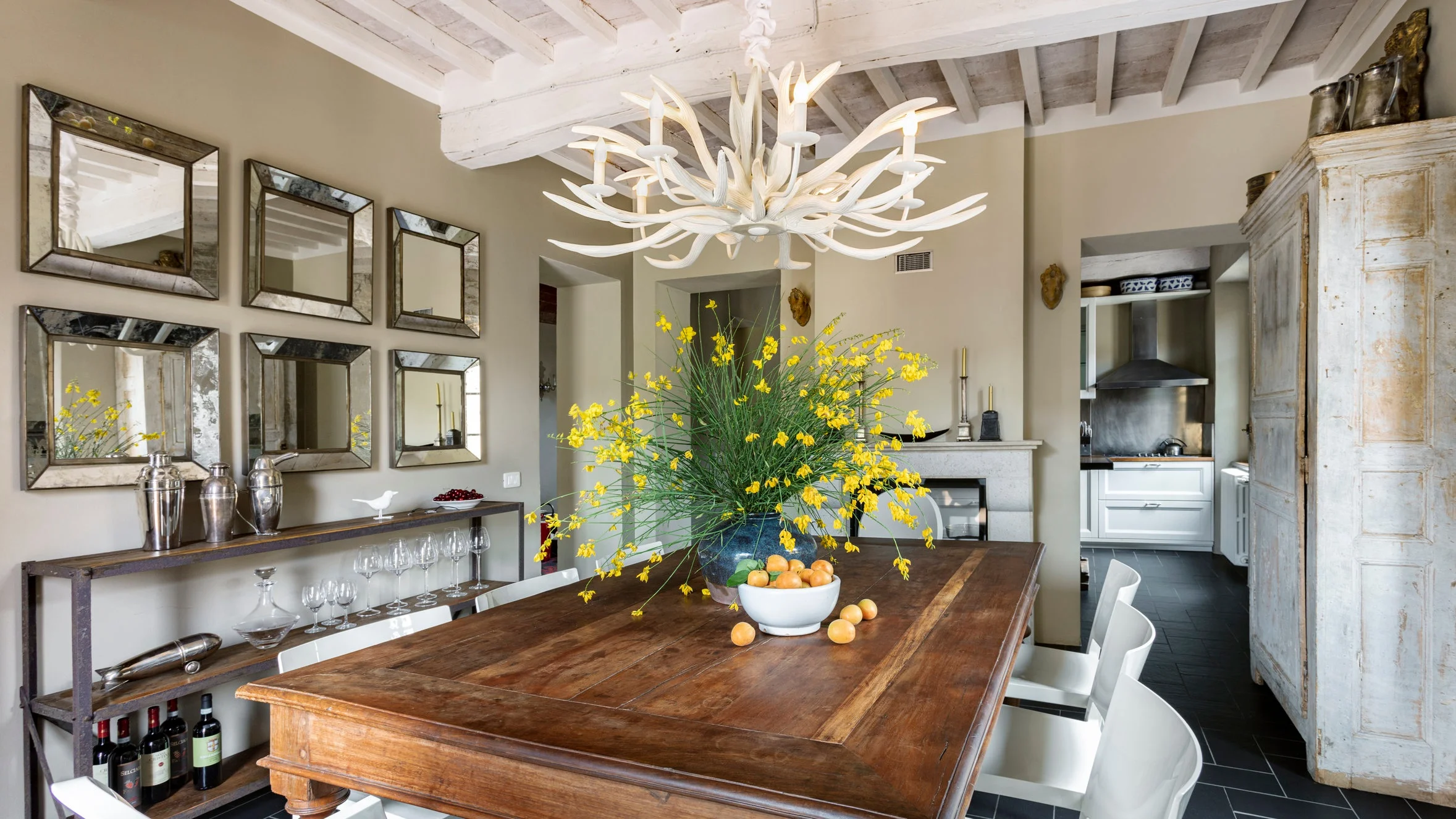 DiningRoom-21.jpg