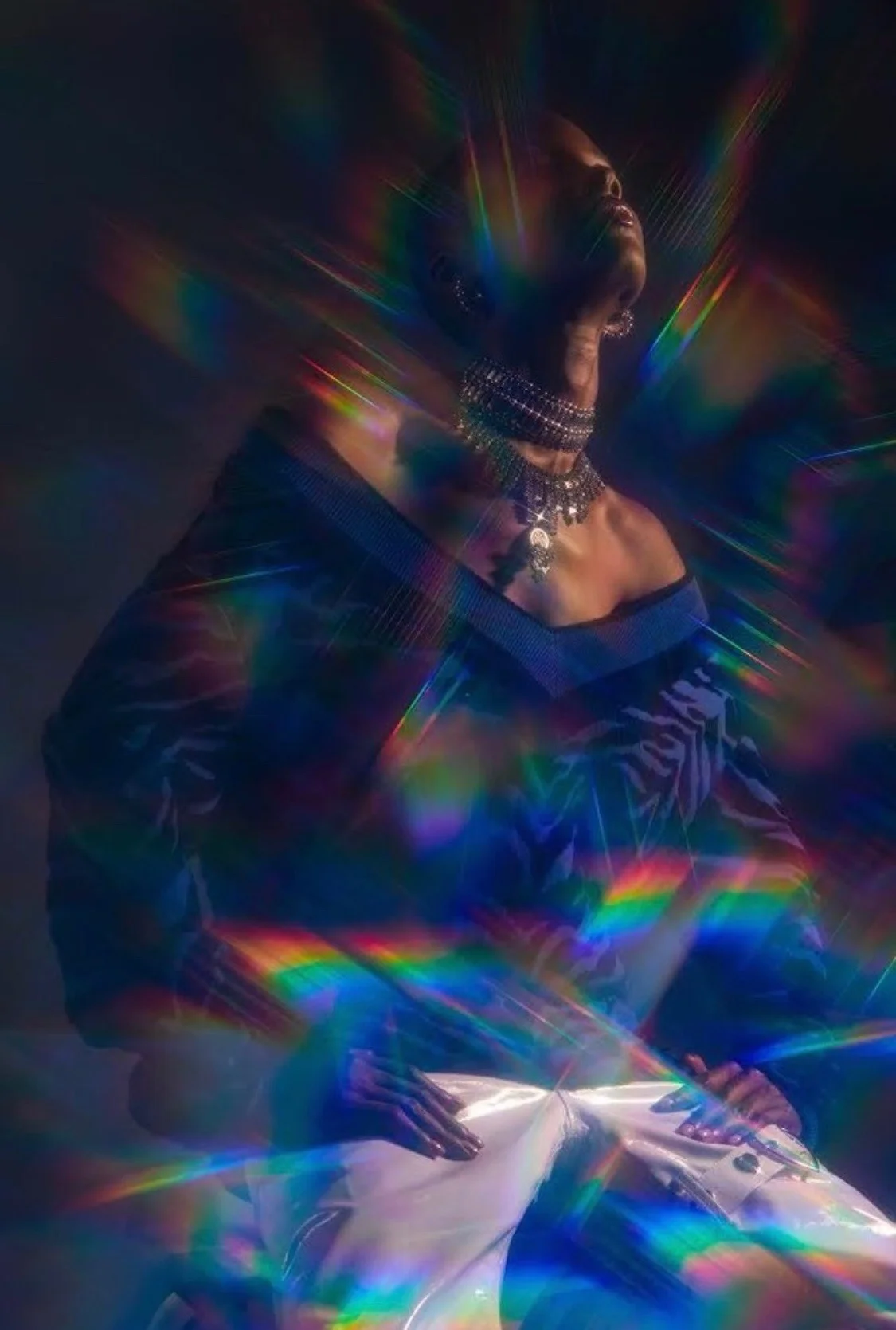 Selene silver earrings in ISSUE magazine editorial October 2018