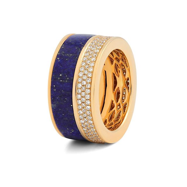 Dive into the dreamy depths of our Lapis Lazuli Composition Ring. Also available in turquoise and azurite.