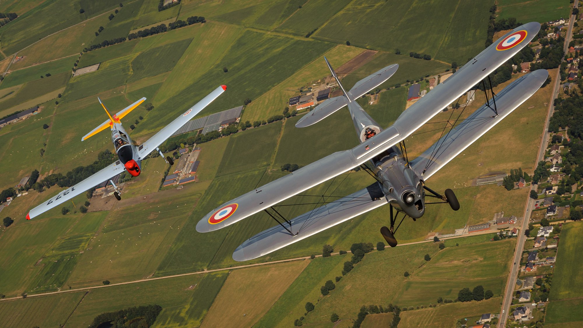 Stampe SV4C and Chipmunk air-to-air