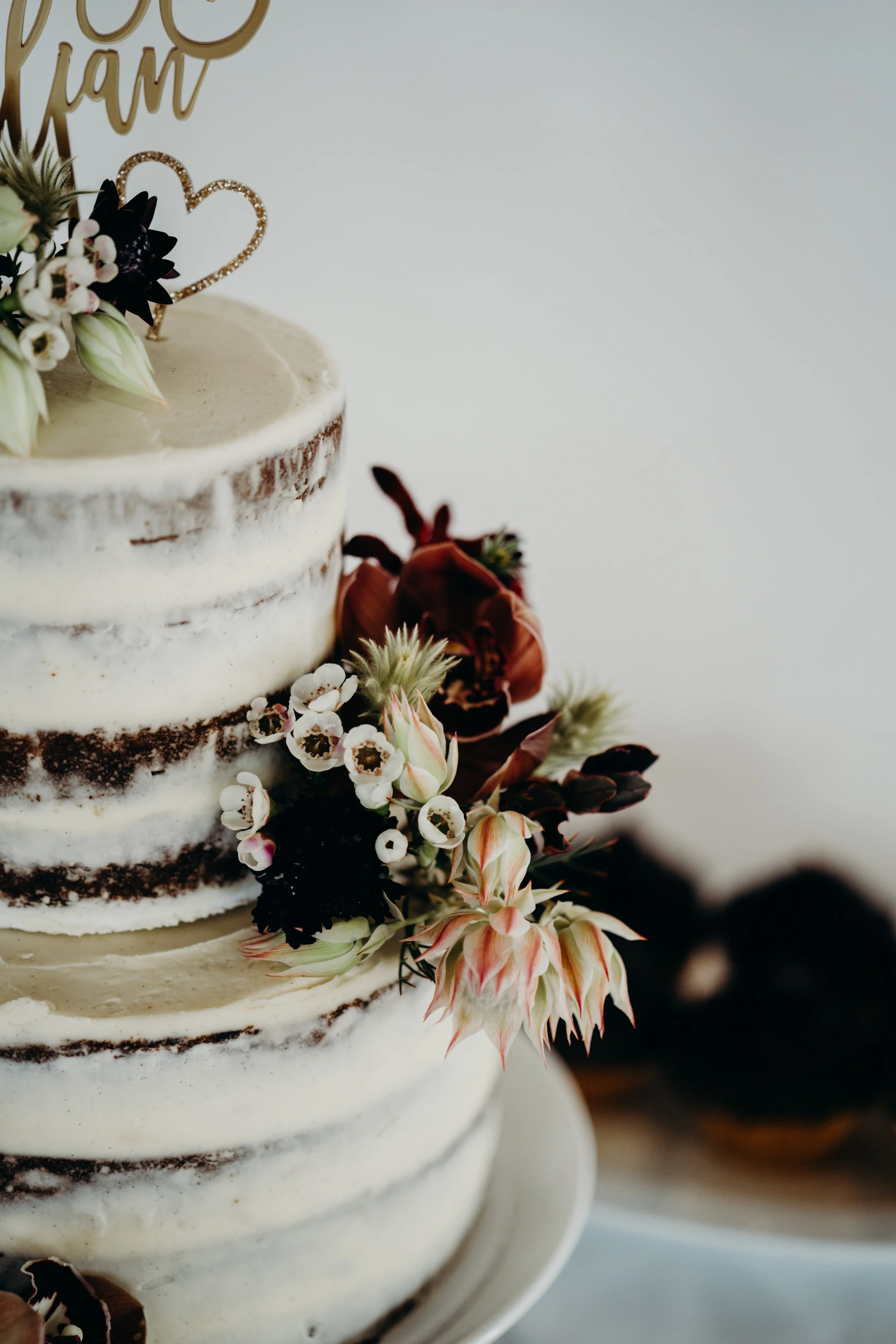 Wedding: Ash & Julian (2018) Flowers by @wild_blue_studio Photography by @folkandfollow Venue @chapel_hill_retreat