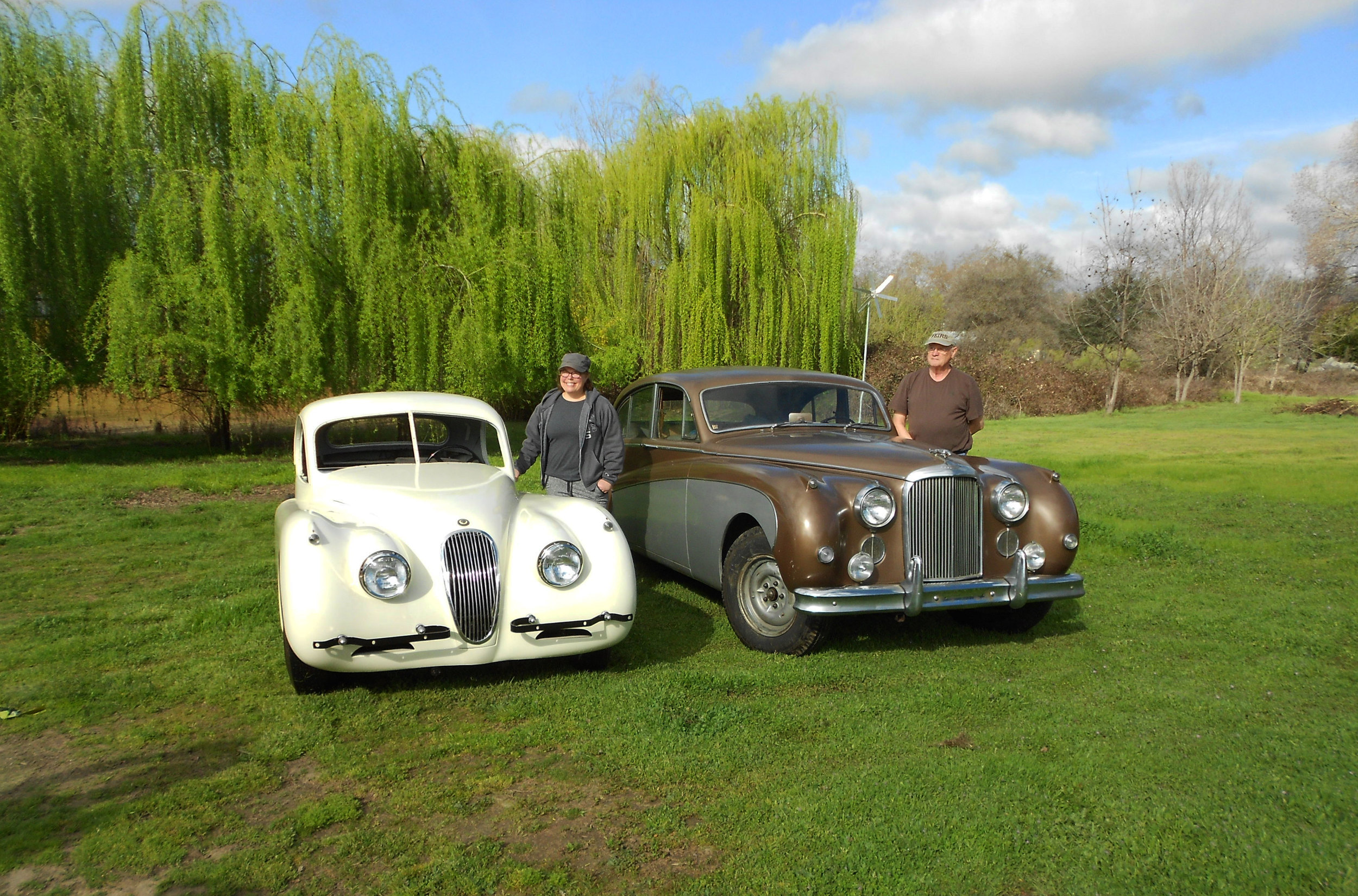 1953 XK120 FHC& 1958 Mark IX Saloon