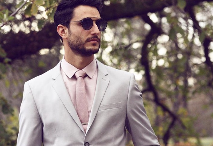  Hints of pink. Topman 