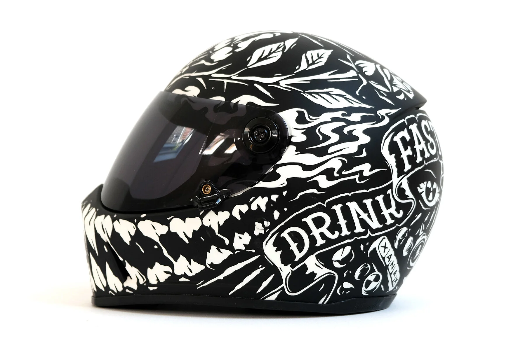 BMWheels-helmet-v01.jpg