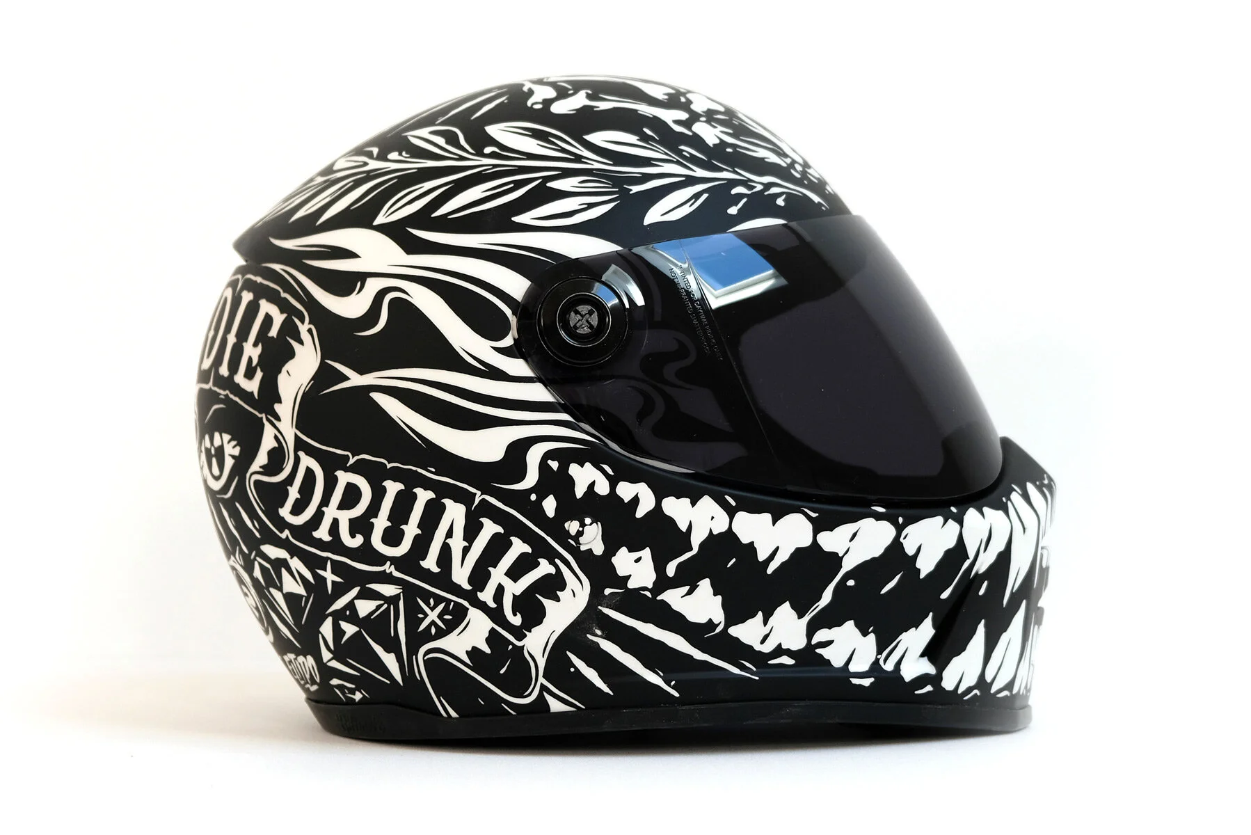 BMWheels-helmet-v03.jpg