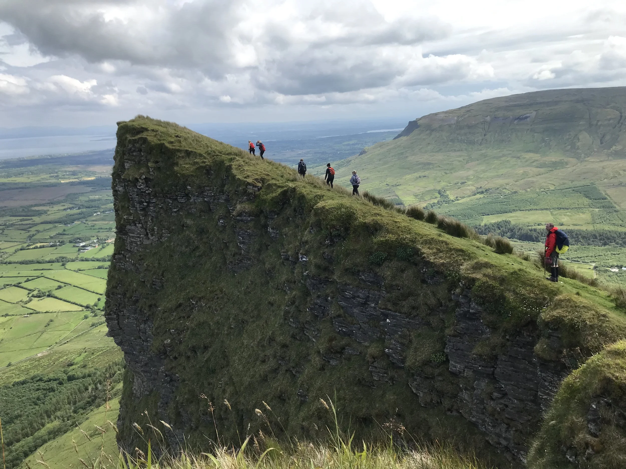 Benwiskin - The Breaking Wave guided hike 