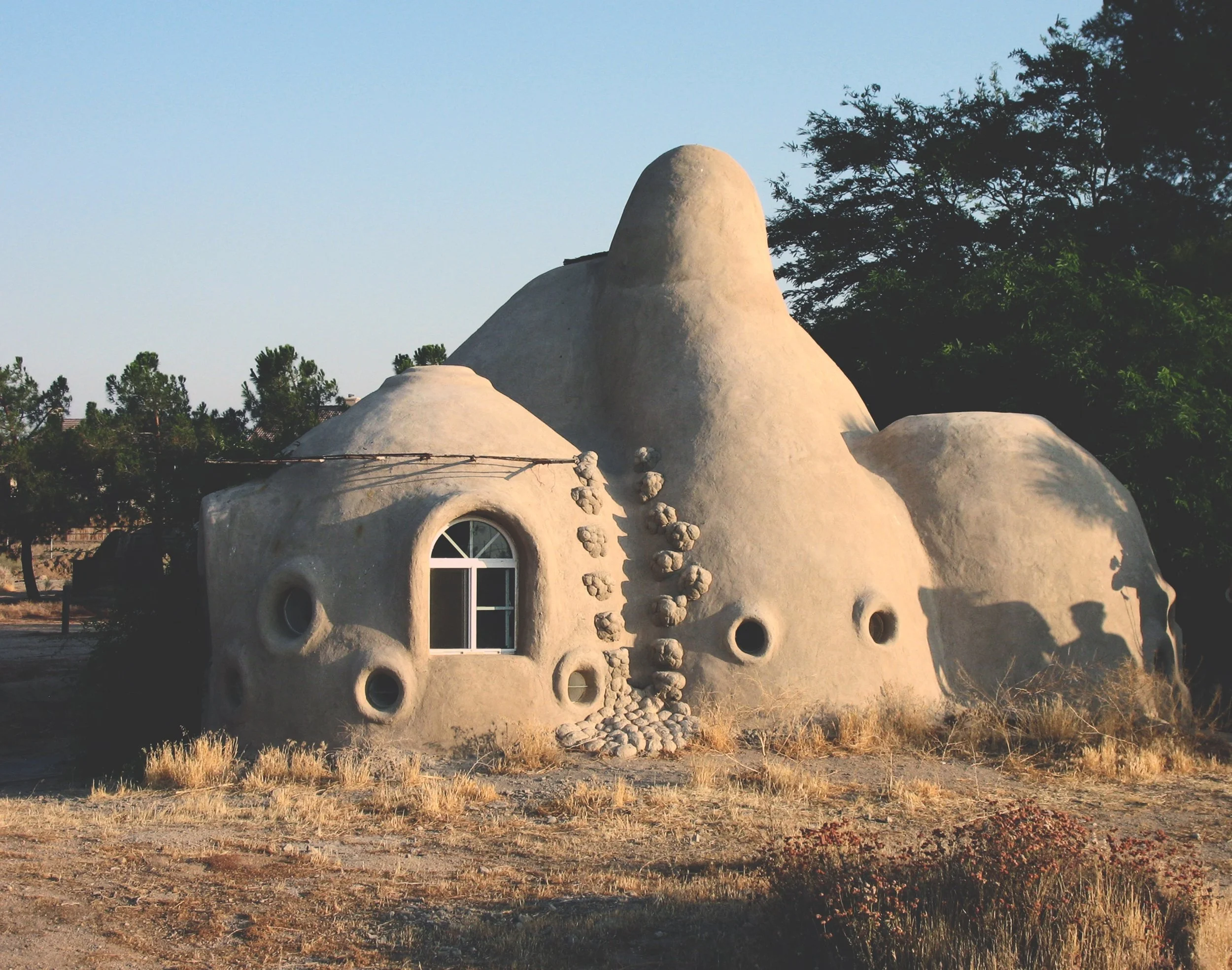 What is SuperAdobe? â€” CalEarth