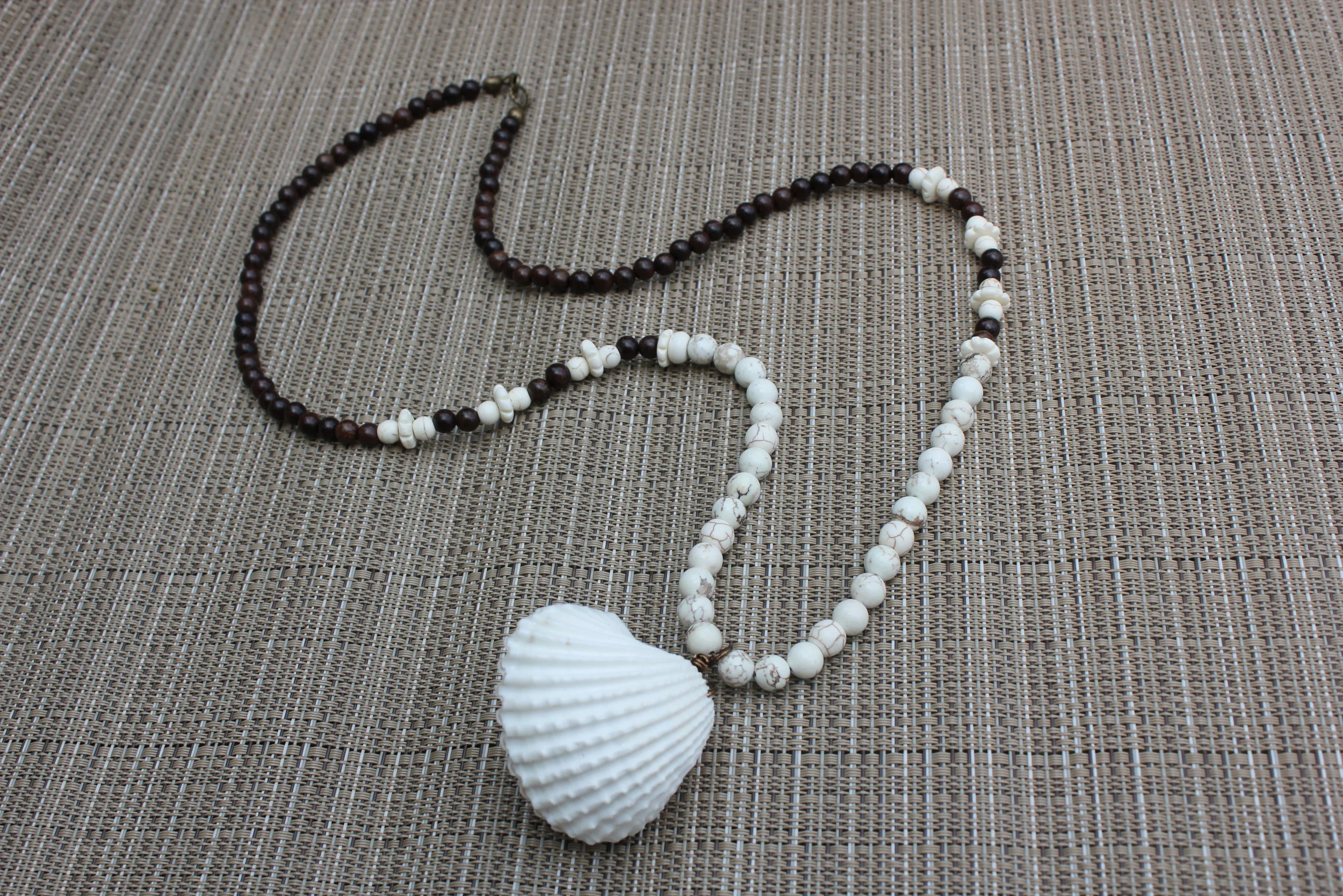 Cockle Shell on Howlite 