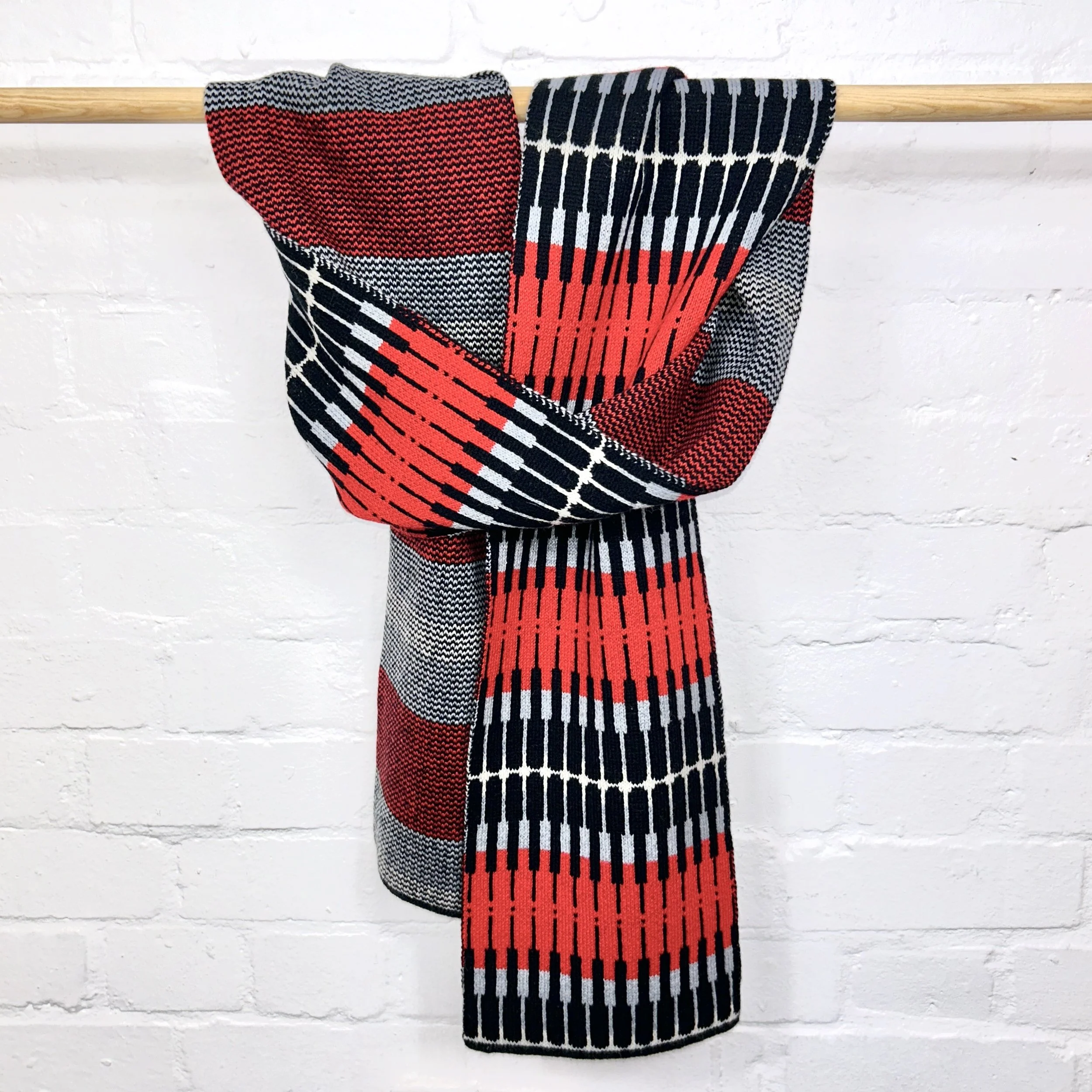 Volta Pattern Lambswool Scarf Red and Black