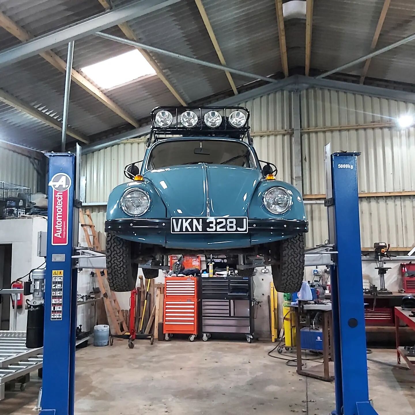 Had the beetle in the workshop this week for some pre-winter maintenance!

#vw #vwbug #vwbeetle #vwbaja #volkswagenbeetle #volkswagen #bug #beetle #class11 #bajabug #class11bug #class11beetle #offroad #offroading #offroadfab #overland #overlander #ov