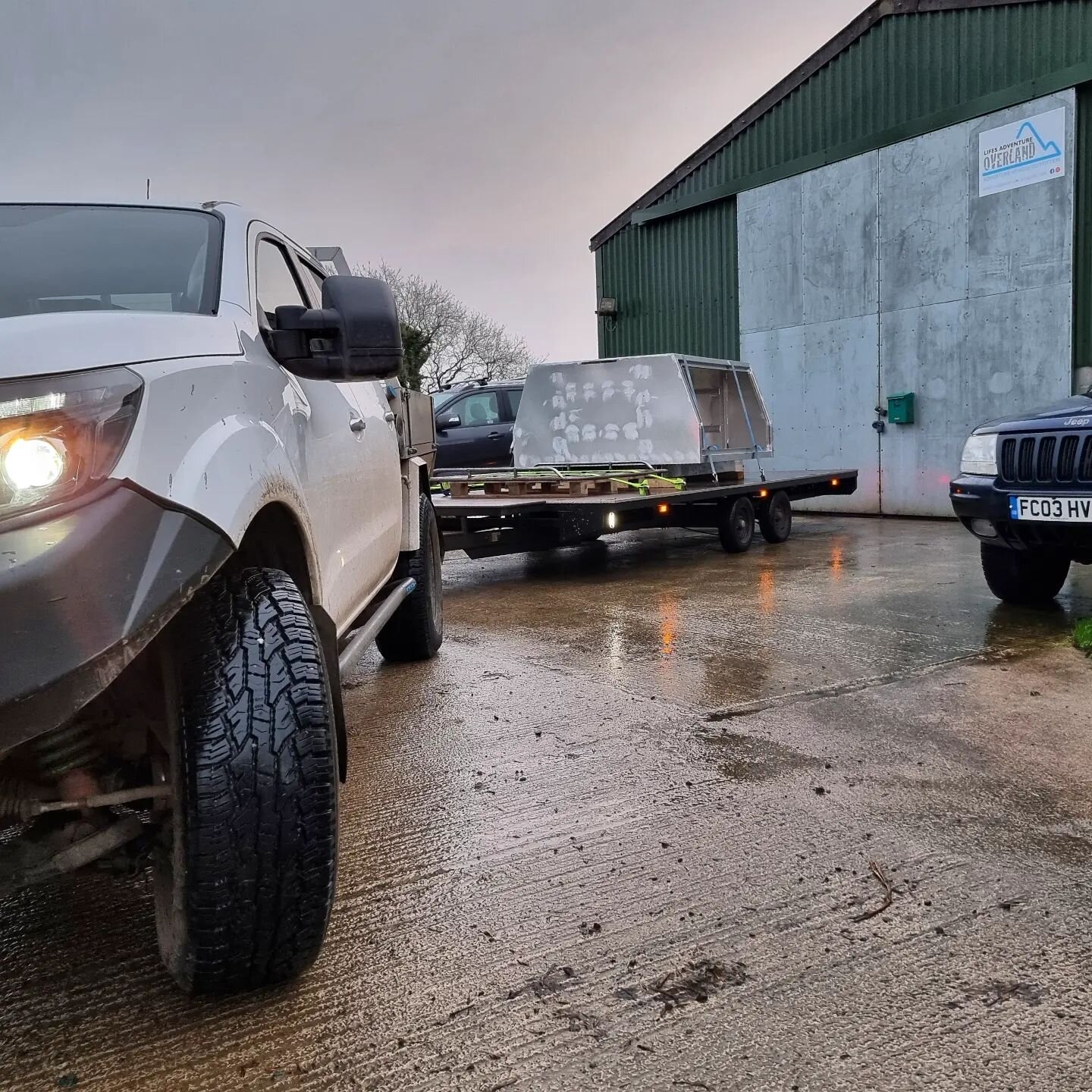 The next #LAO gen2 chassis mount canopy is out of the shed and off to be powder coated! 
Really looking forward to seeing it back in colour!

#nissan&nbsp;#navara&nbsp;#nissannavara&nbsp;#np300&nbsp;#d40&nbsp;#custom&nbsp;#lao&nbsp;#doublecab&nbsp;#p