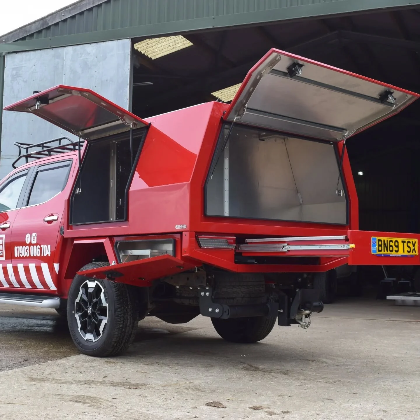 CUSTOM PAINT FINISHES

Don't settle for off-the-shelf. We design and fabricate bespoke traybacks, canopies, storage solutions, and roof racks that are truly unique to you.

Our specialist fabrication and outfitting services ensure seamless integratio