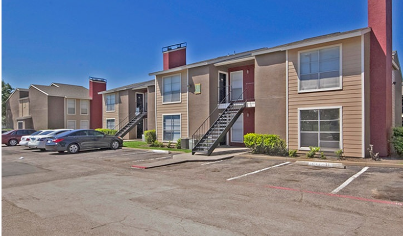 THE PARKS AT WALNUT APARTMENT HOMES.png