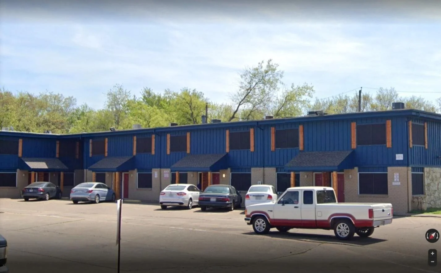 Villa Casita Townhomes, Irving, Texas.jpg