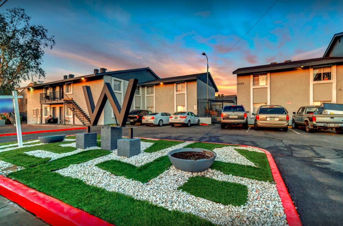 Wilshire Apartments - Phoenix, AZ  - KP.png