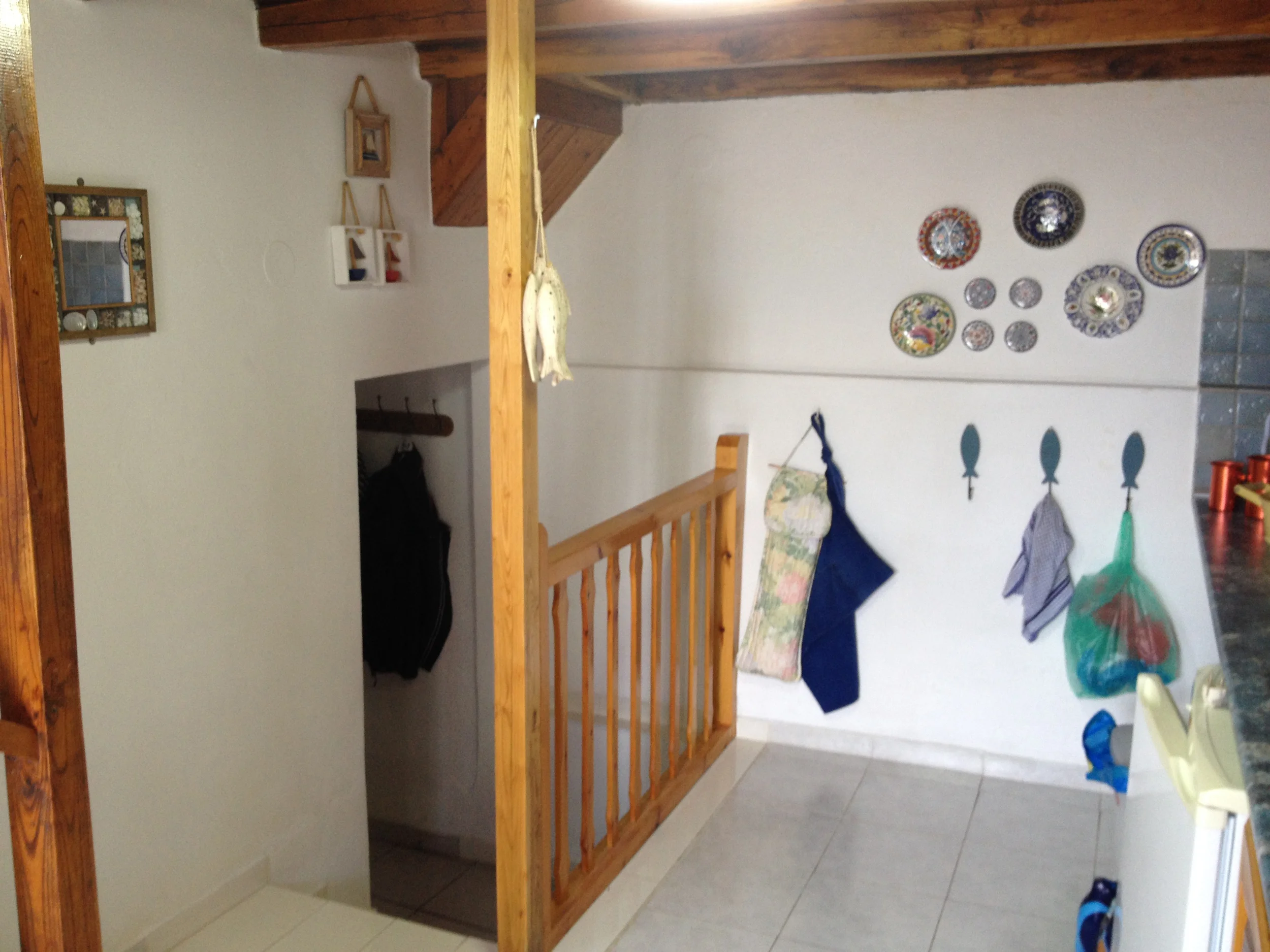 Kitchen Steps to Utility Room.jpg
