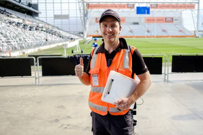 Thumbs up for Stadium Climb Dunedin