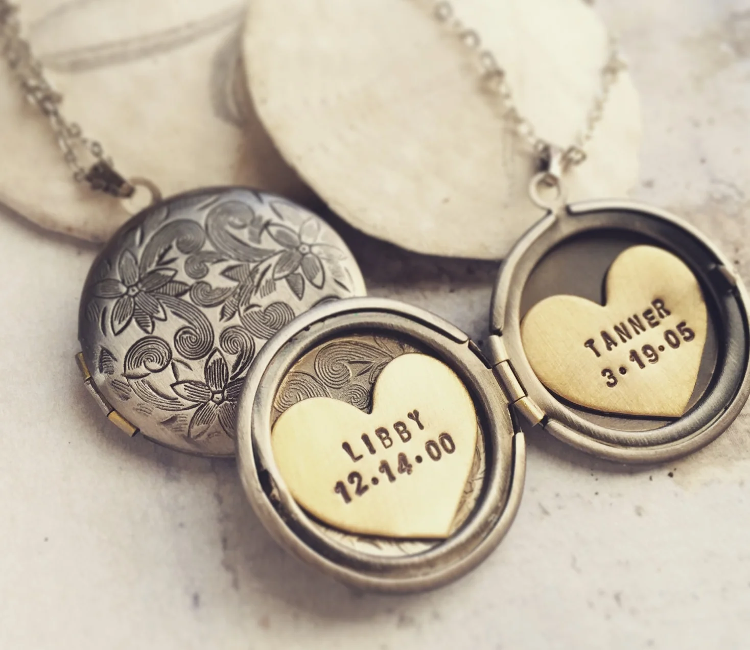 Custom message locket, Initial locket necklace, custom name locket