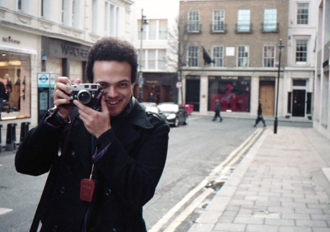 Adam and Leica, Bond Street, London. (15th March, 2015 ) // Minolta Himatic AF2, Kodak Portra 160, Epson V330. // Adam Lee is a dear friend and creative polymath, skilled in Biology, Music and Photography. He first introduced me to film photography in 2012 and it stuck as an artful way to record my observations. When you are surrounded by passionate, creative people, they can't help but infect you. 