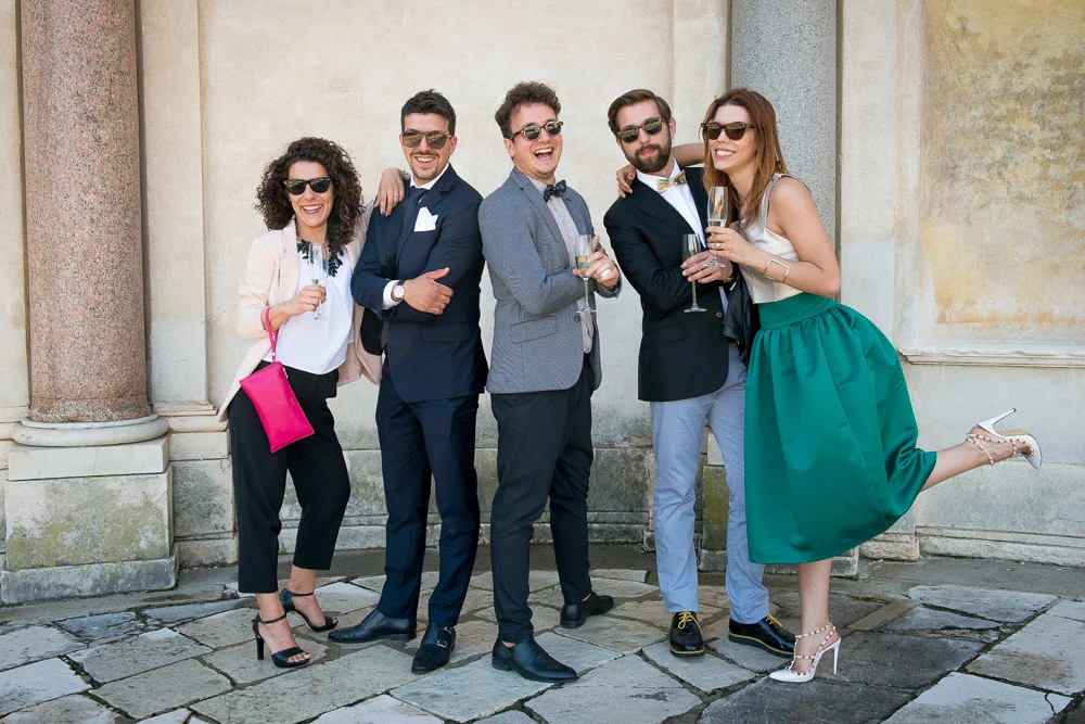 group-portrait-wedding-guests-inreverie.jpg