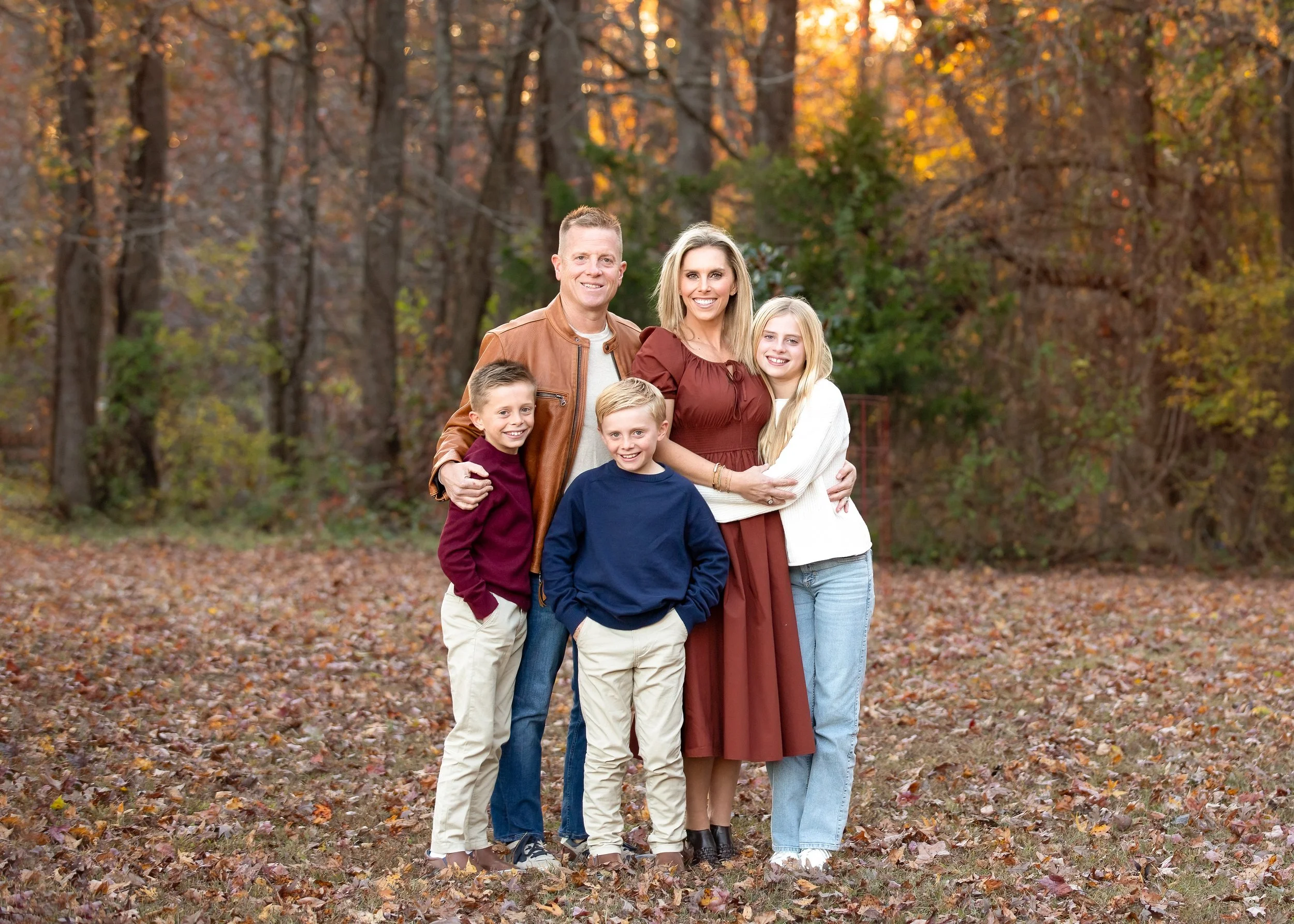 family of 5 horseshe farm raleigh.jpg